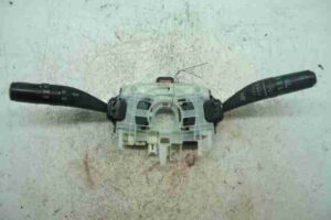 Изображение товара 27886 - 00027886 pereklyuchatel podrulevoj (strekoza) Peugeot 306