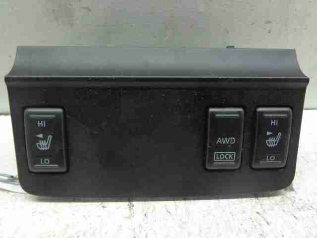 Изображение товара 29492 - 00029492 knopka salona Lexus LS