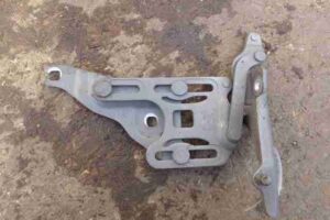 Изображение товара 29728 - 00029728 petlya kapota levaya 