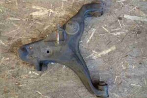 Изображение товара 30055 - 00030055 rychag perednij pravyj nizhnij Isuzu Rodeo