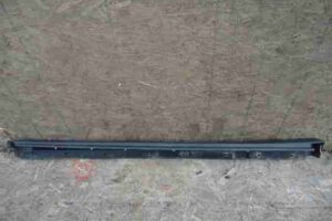 Изображение товара 30679 - 00030679 porog plastikovyj levyj BMW X1