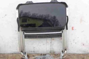 Изображение товара 31207 - 00031207 lyuk Volkswagen Amarok