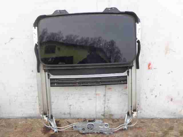 Изображение товара 31207 - 00031207 lyuk Volkswagen Amarok