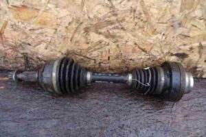 Изображение товара 32115 - 00032115 poluos perednyaya pravaya Toyota Corolla Matrix