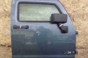 Изображение товара 32423 - 00032423 dver perednyaya pravaya 