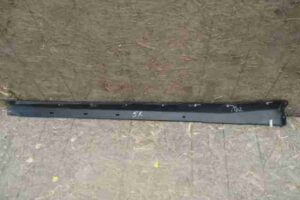 Изображение товара 32601 - 00032601 porog plastikovyj pravyj Dodge Nitro