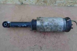 Изображение товара 32639 - 00032639 amortizator perednij levyj Audi A4