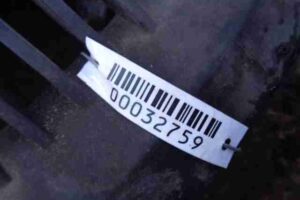 Изображение товара 32759 - 00032759 kryshka dvigatelya dekorativnaya Peugeot 306 3