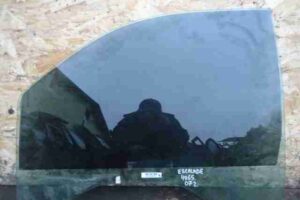 Изображение товара 33203 - 00033203 steklo dveri perednej levoj