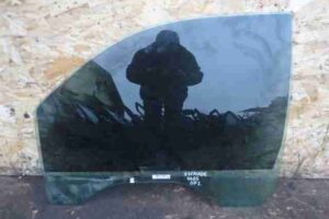 Изображение товара 33203 - 00033203 steklo dveri perednej levoj 2