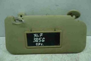 Изображение товара 33239 - 00033239 kozyrek solntsezaschitnyj Pontiac Vibe