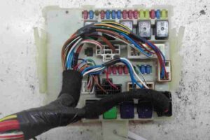 Изображение товара 33614 - 00033614 blok predokhranitelej Land Rover Range Rover Sport