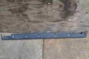 Изображение товара 33832 - 00033832 porog plastikovyj pravyj Hyundai Matrix 2