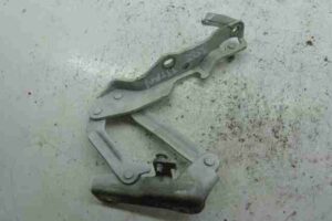 Изображение товара 33894 - 00033894 petlya kapota levaya Land Rover Range Rover Sport