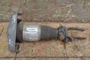 Изображение товара 33999 - 00033999 amortizator perednij levyj Toyota Corolla Matrix