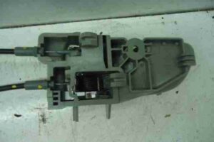 Изображение товара 34079 - 00034079 zamok dveri Peugeot 306 1