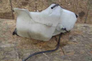 Изображение товара 34125 - 00034125 bachok omyvatelya Toyota Venza