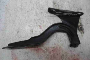 Изображение товара 35070 - 00035070 petlya kapota levaya Renault Sandero