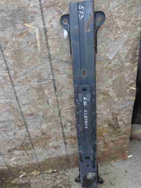 Изображение товара 36400 - 00036400 usilitel bampera perednij Audi 80