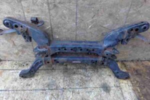 Изображение товара 38282 - 00038282 balka zadnyaya 