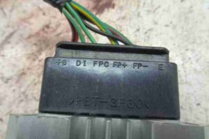 Изображение товара 38519 - 00038519 blok upravleniya toplivnym nasosom Peugeot 306 3