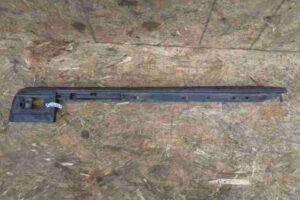 Изображение товара 38678 - 00038678 porog plastikovyj levyj Renault Sandero 1