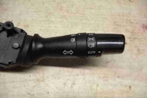 Изображение товара 39319 - 00039319 pereklyuchatel podrulevoj (strekoza) Audi TT 1