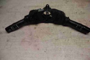 Изображение товара 39319 - 00039319 pereklyuchatel podrulevoj (strekoza) Audi TT