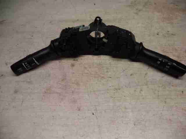 Изображение товара 39319 - 00039319 pereklyuchatel podrulevoj (strekoza) Audi TT