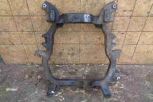 Изображение товара 40053 - 00040053 balka perednyaya Pontiac Vibe