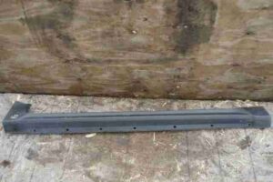 Изображение товара 40500 - 00040500 porog plastikovyj levyj Opel Omega