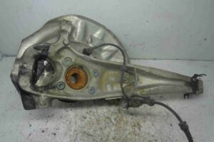 Изображение товара 40589 - 00040589 kulak povorotnyj levyj Mercedes B klasse