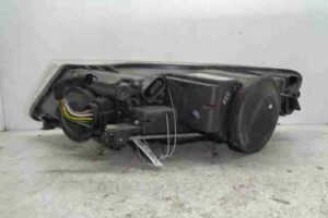 Изображение товара 40674 - 00040674 fara pravaya Toyota Corolla Matrix 3