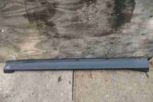 Изображение товара 41053 - 00041053 porog plastikovyj pravyj 