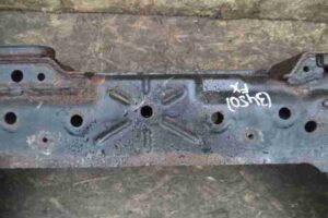 Изображение товара 43333 - 00043333 balka perednyaya Renault Sandero 2