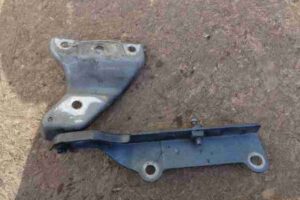 Изображение товара 43364 - 00043364 petlya kapota pravaya 