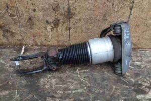 Изображение товара 43497 - 00043497 amortizator perednij levyj Toyota Corolla Matrix