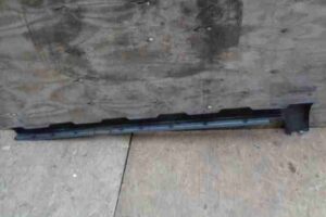 Изображение товара 43706 - 00043706 porog plastikovyj pravyj Peugeot 406 3