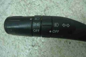 Изображение товара 45085 - 00045085 pereklyuchatel podrulevoj (strekoza) Peugeot 306 3