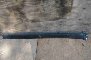 Изображение товара 45106 - 00045106 porog plastikovyj pravyj Skoda Yeti