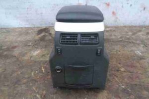 Изображение товара 45438 - 00045438 podlokotnik SAAB 9 3 2