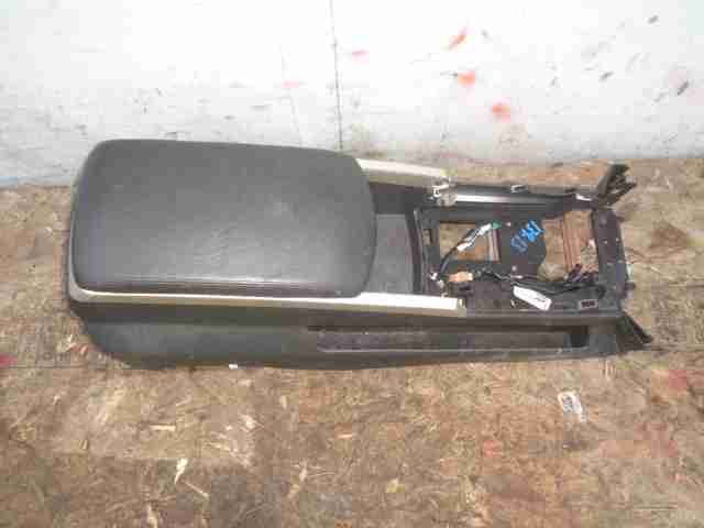 Изображение товара 45438 - 00045438 podlokotnik SAAB 9 3