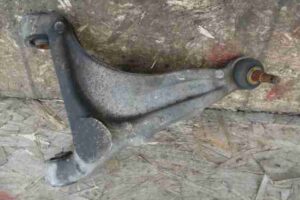 Изображение товара 46015 - 00046015 rychag zadnij pravyj Audi TT