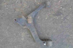 Изображение товара 46290 - 00046290 rychag perednij levyj nizhnij Peugeot 207