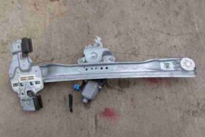 Изображение товара 48035 - 00048035 steklopodemnik zadnij levyj 