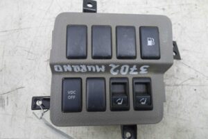 Изображение товара 48287 - 00048287 knopka salona Lexus LS