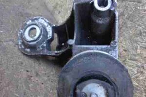 Изображение товара 48504 - 00048504 kronshtejn dvigatelya Volkswagen Up