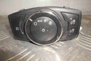 Изображение товара 51931 - 00051931 pereklyuchatel sveta 