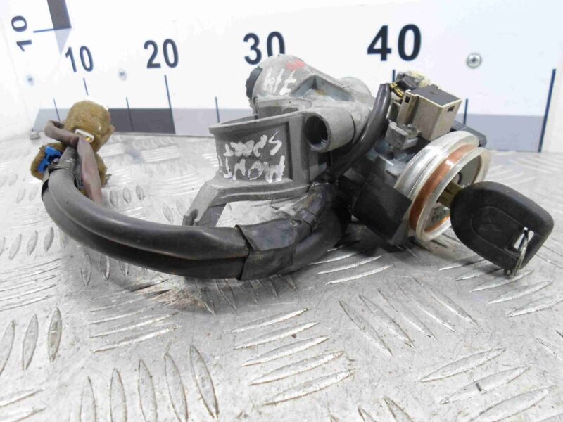 Изображение товара 53772 - 00053772 zamok zazhiganiya Infiniti G