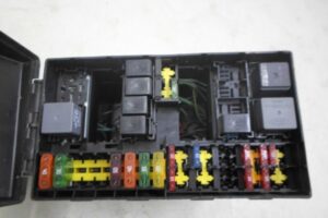 Изображение товара 53806 - 00053806 blok predokhranitelej Dodge Nitro